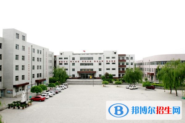 保定机械电子技工学校2021年招生联系电话