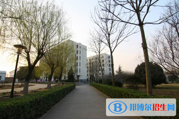 河南洛阳经济学校2021年报名条件,招生要求,招生对象