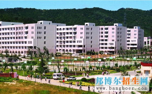 鲁东大学94-95学生公寓7194