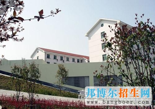 义乌工商职业技术学院校园一角3898