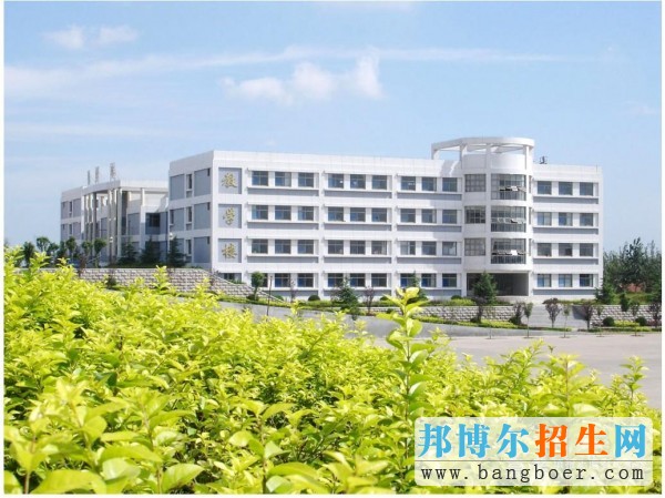 山东交通职业学院教学楼7925