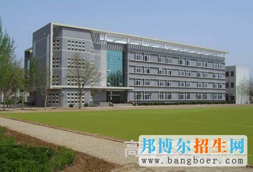 山东轻工职业学院第二教学楼8076