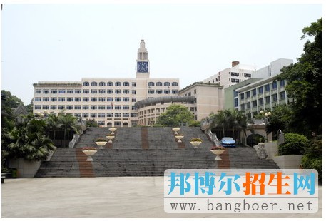 乐山职业技术学院校园一角2602