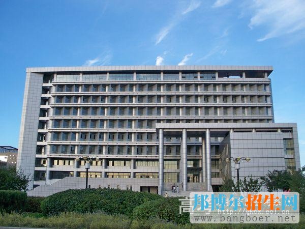 内蒙古师范大学鸿德学院100_62203732