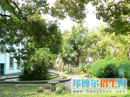 湖南铁路科技职业技术学院校园一角12223