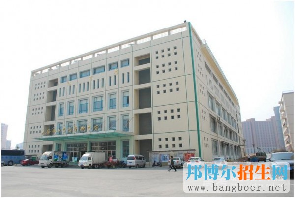 大连医科大学中山学院体育馆4201