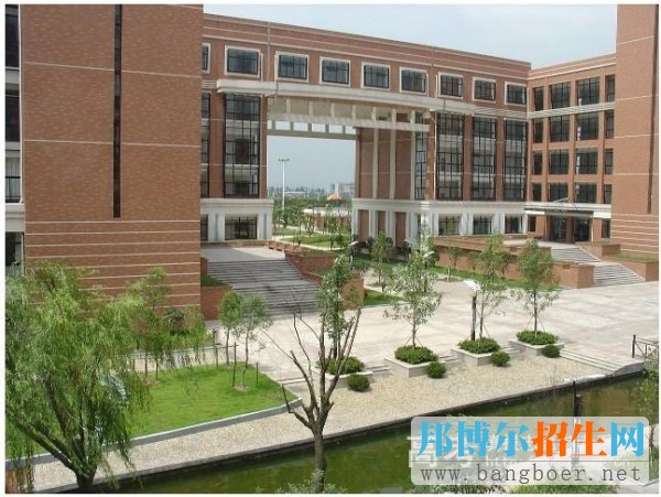 杭州电子科技大学信息工程学院校园一角3578