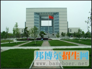 湖北中医药大学校园一角11177