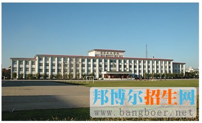 解放军沈阳炮兵学院校园一角4677