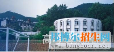 云南文化艺术职业学院校园一角3815