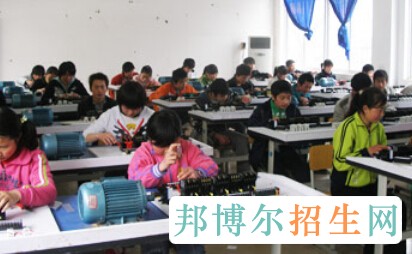 重庆市万州电子信息工程学校