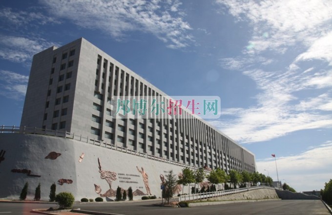 大连航运职业技术学院是几专