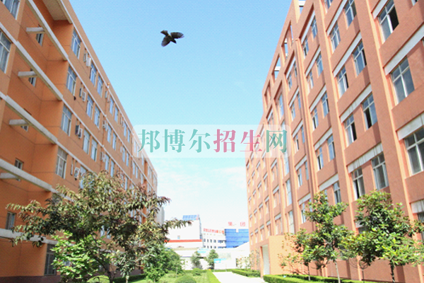 西安城市建设职业学院招生办联系电话