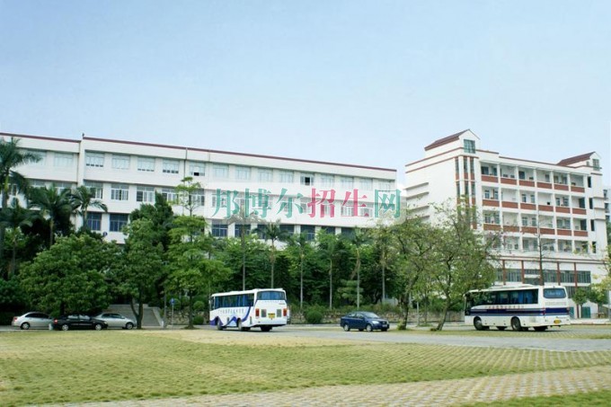 广州铁路职业技术学院招生办联系电话