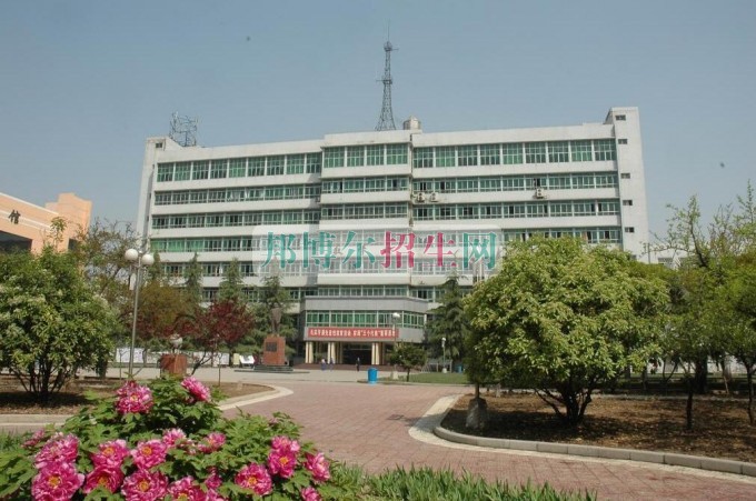 西安铁路职业技术学院招生办联系电话