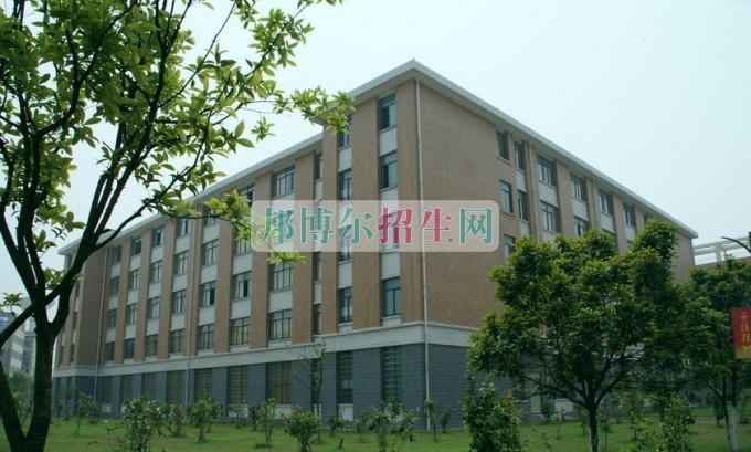 湖南商务职业技术学院招生办联系电话