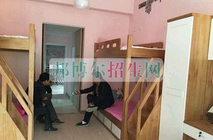 上海医药高等专科学校