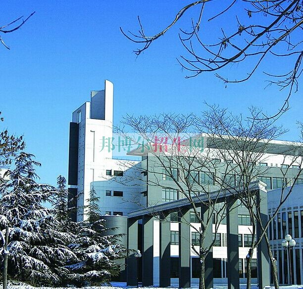 天津财经大学招生办联系电话