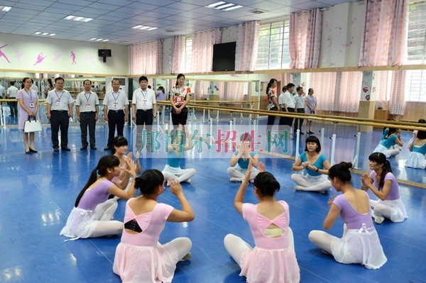 成都哪儿有幼师学校