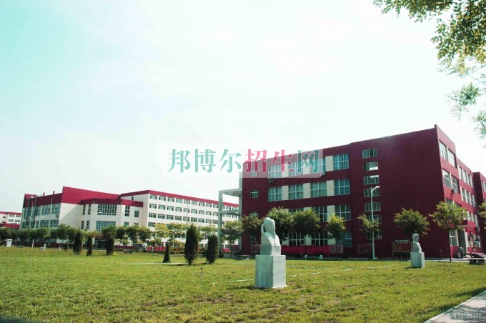 北京经济技术职业学院招生办联系电话