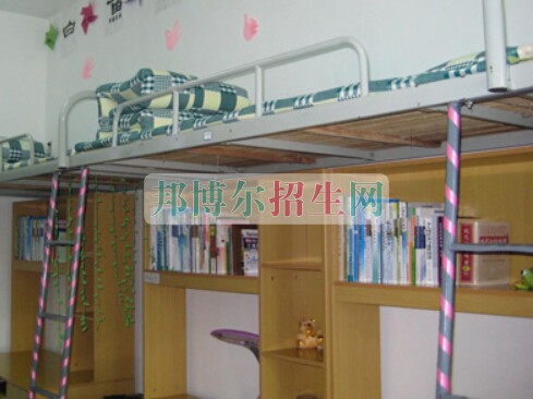 南阳医学高等专科学校