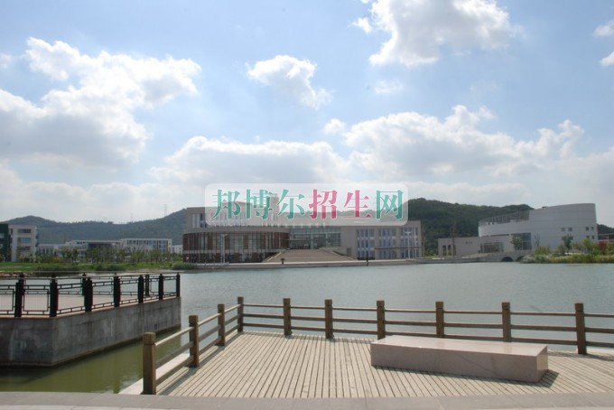 苏州经贸职业技术学院学费