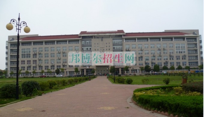安徽农业大学经济技术学院是几本