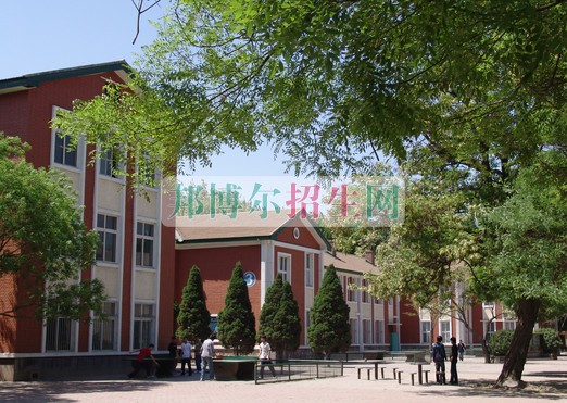 哪些学校有高铁乘务
