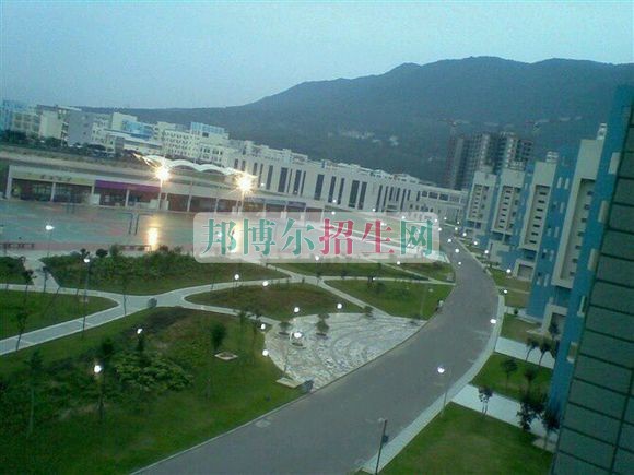四川信息职业技术学院是几专