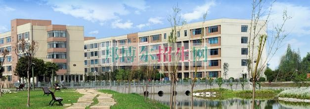 200分能上铁路专业吗