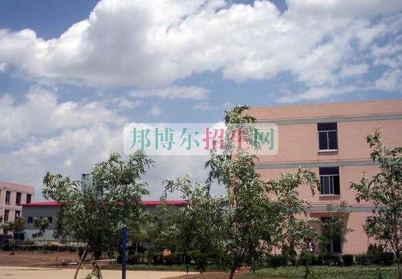 哈尔滨市职工医学院