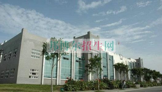 四川省旅游学校招生办联系电话