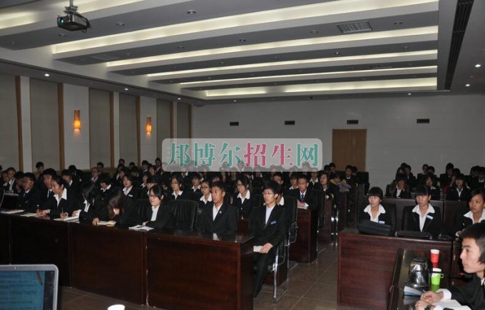 铁路专业开设有哪些课程