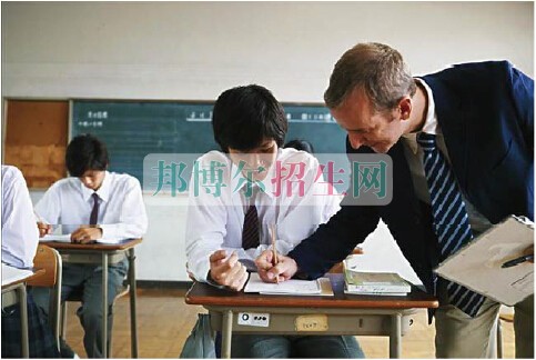 中专怎样报考大专