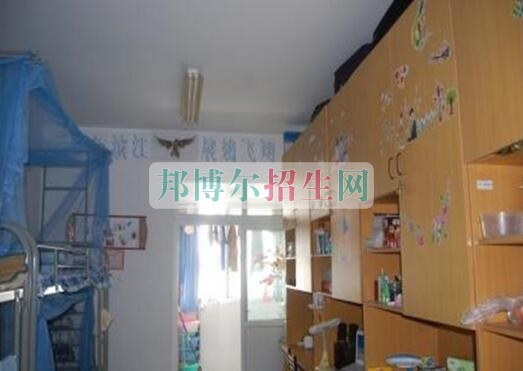 南京信息工程大学滨江学院宿舍条件