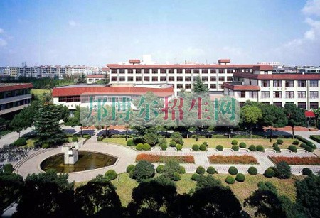 高中毕业可以学金融管理吗