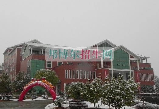 职高升大专难不难