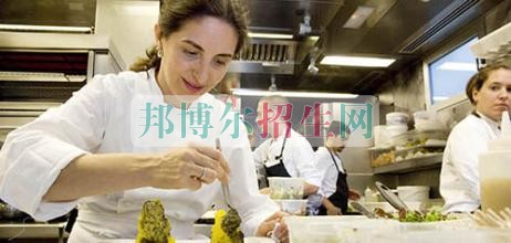 女生学厨师有前途吗