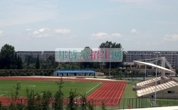 哪个学校有铁道运输