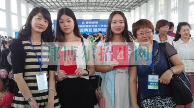 高中生读导游好吗