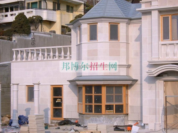 初中毕业学建筑工程技术的学校