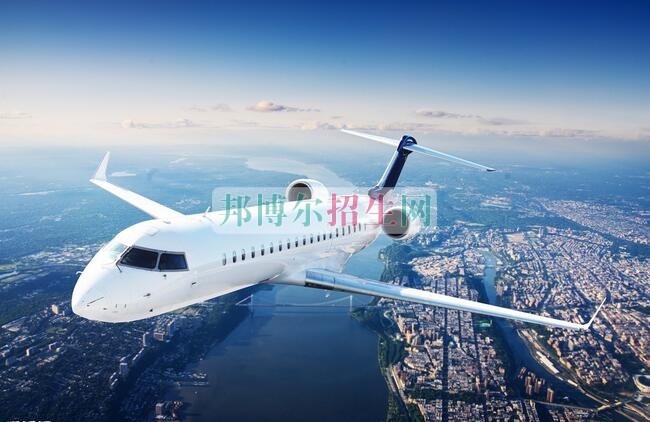 女生适合航空服务吗