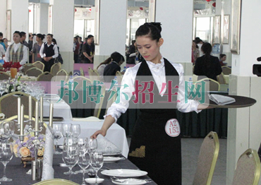 初中生可以读酒店管理吗