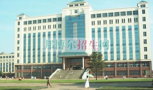哪所计算机应用技术学校好