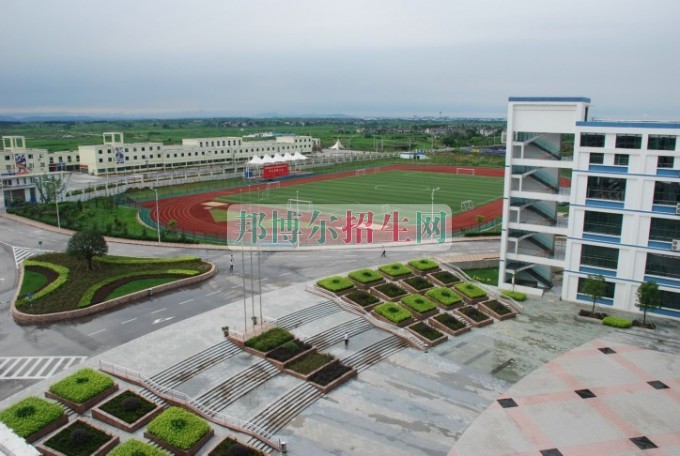 什么飞机维修学校好