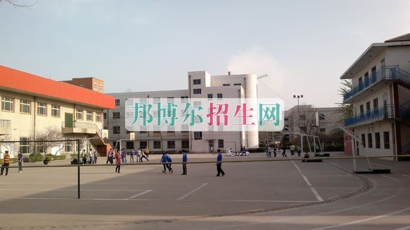 什么计算机网络技术学校好