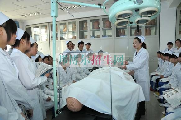男生读护理好吗
