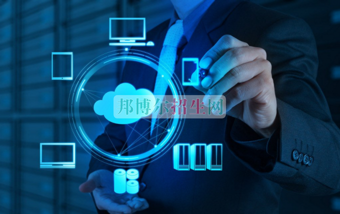 初中毕业读电子信息工程技术专业
