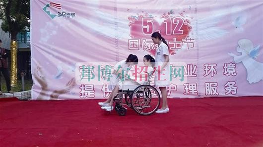 读助产护理好吗