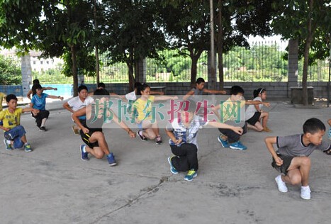 广安市康泉文武学校